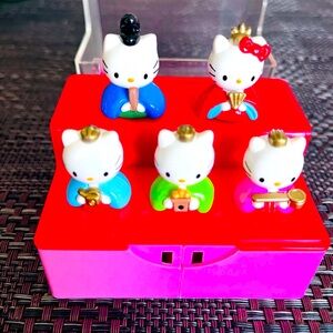 Hello Kitty Vintage Hinamatsuri Plastic Set